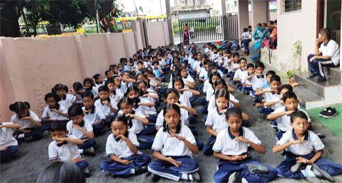 印度越來越多學校歡迎法輪大法